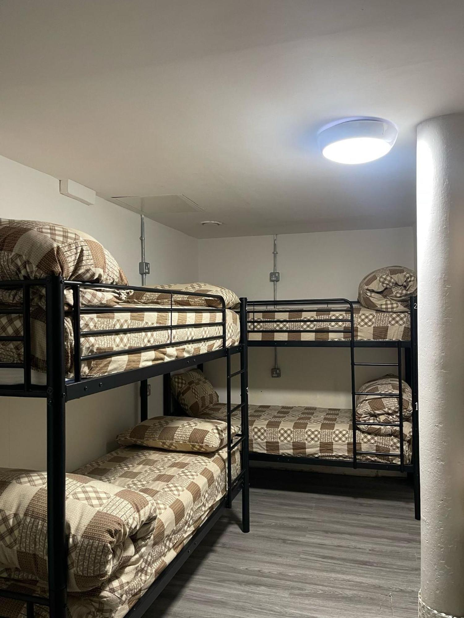 Rahman Hostel Manchester Eksteriør bilde