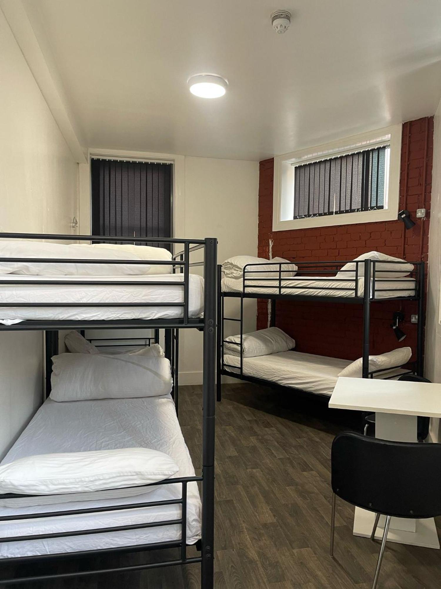 Rahman Hostel Manchester Eksteriør bilde