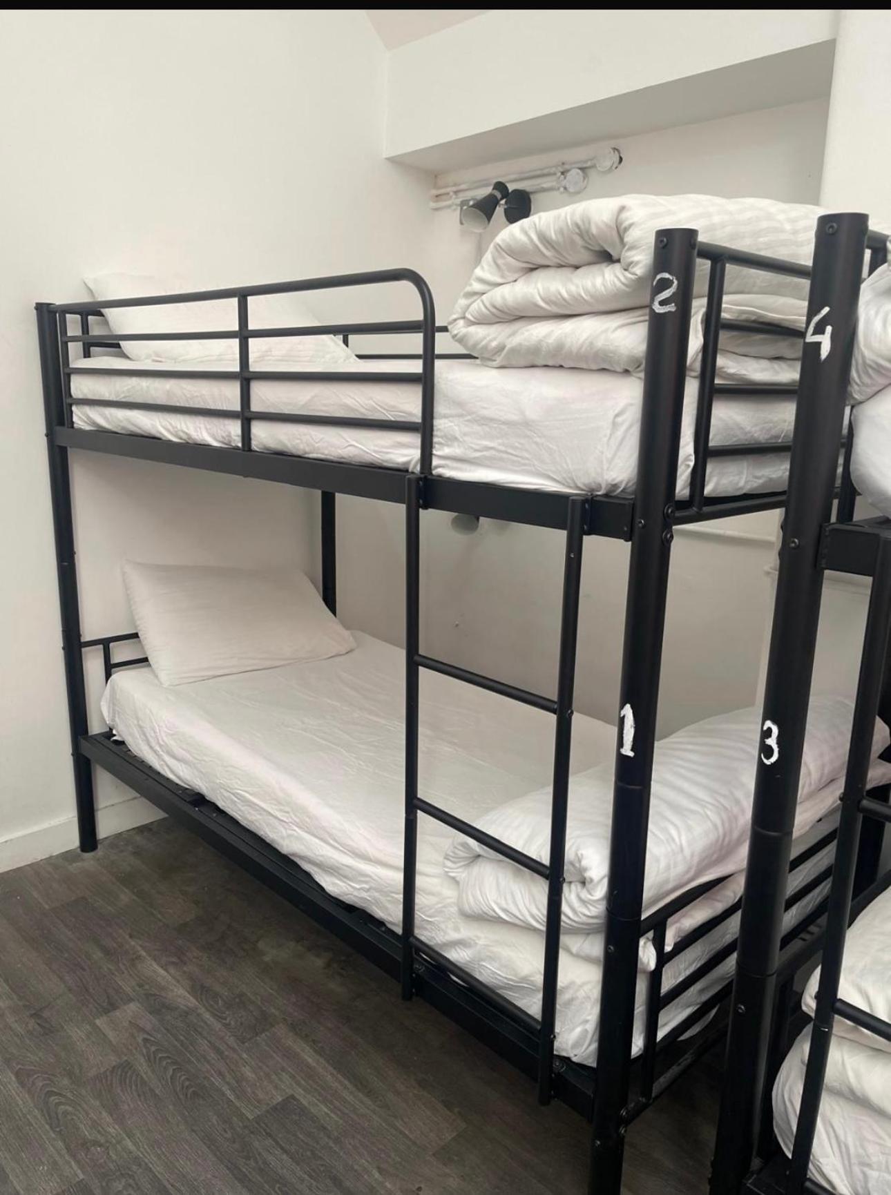 Rahman Hostel Manchester Eksteriør bilde
