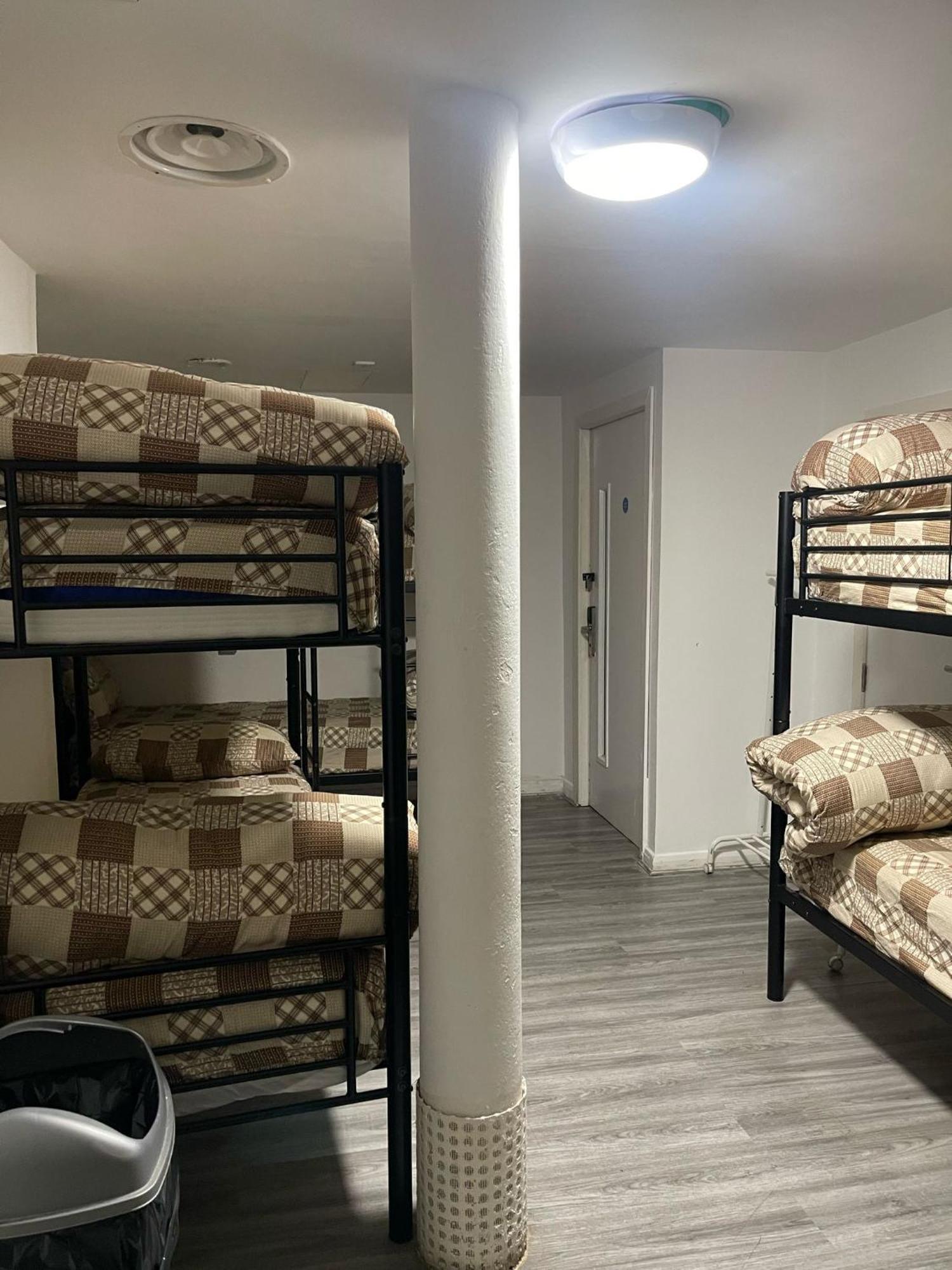 Rahman Hostel Manchester Eksteriør bilde