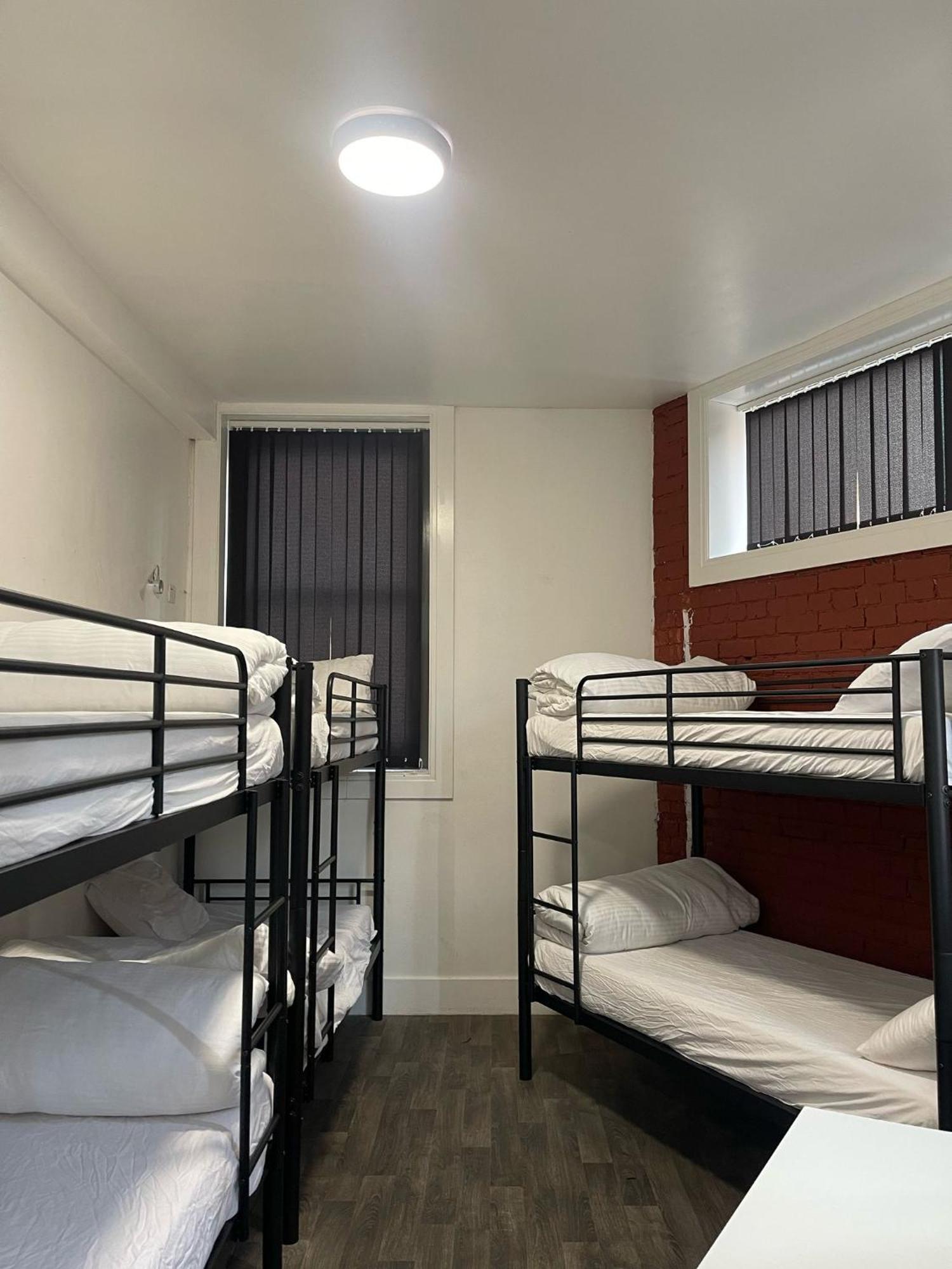 Rahman Hostel Manchester Eksteriør bilde