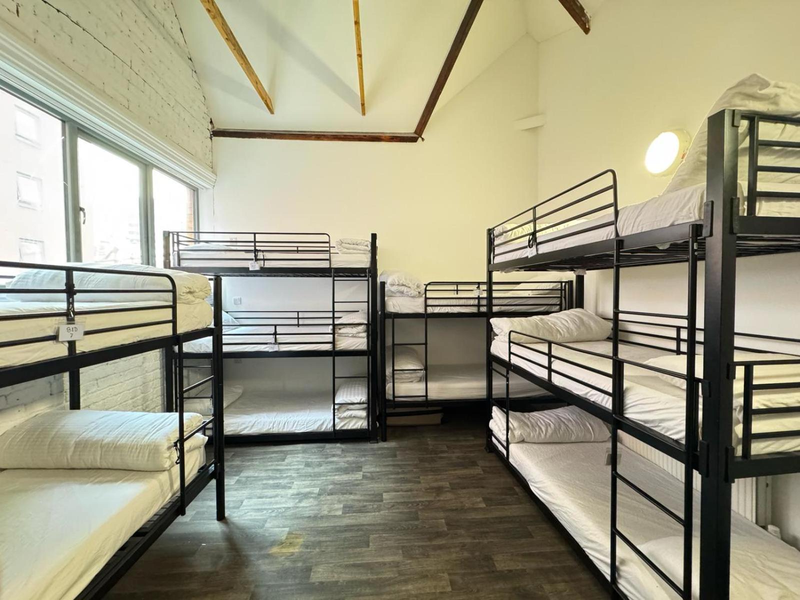 Rahman Hostel Manchester Eksteriør bilde